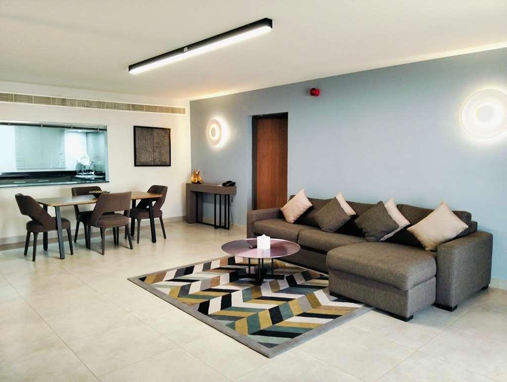 Marbella Resort Σάρτζα Δωμάτιο φωτογραφία